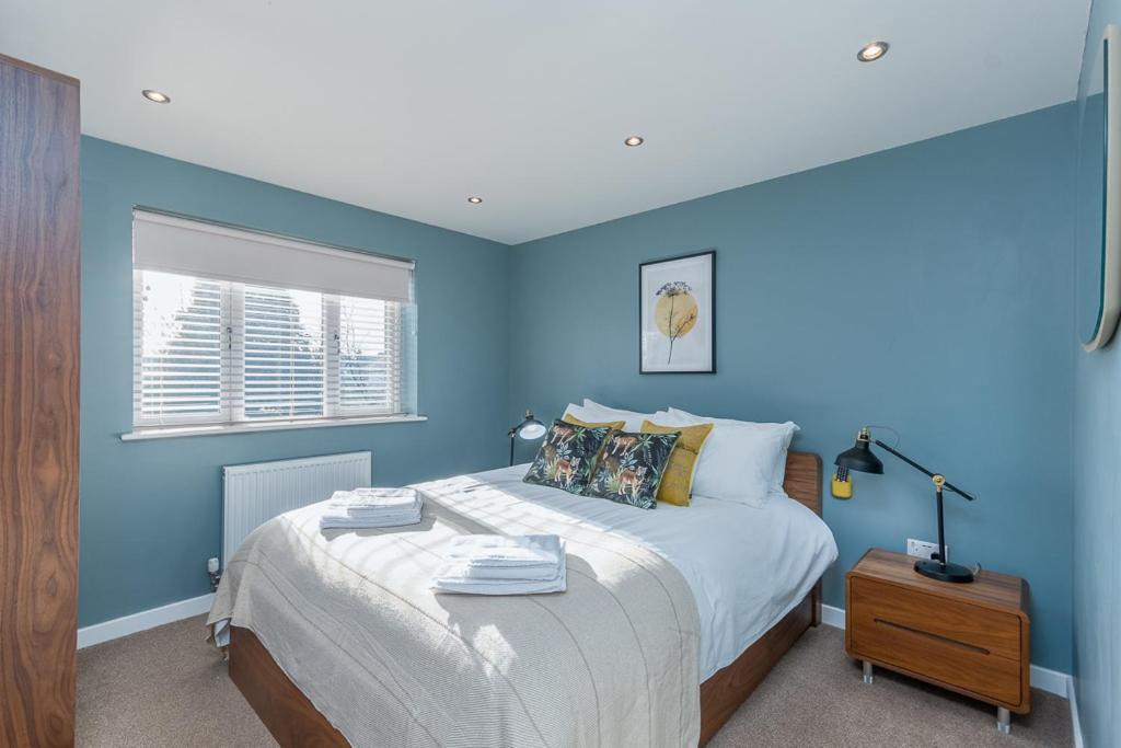 Castle Townhouse Kenilworth - Private Parking - 24 Hr Gym Access - Town Centre Exterior foto